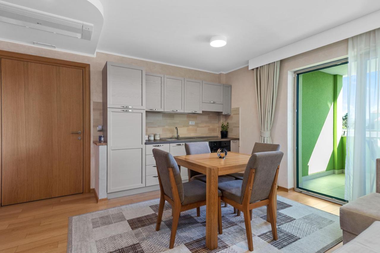 Apartmani Rubinic Turanj Kültér fotó